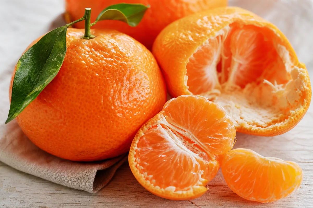 Close-up of mandarins & tangerines
